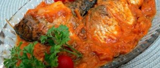 How to make homemade canned crucian carp for the winter