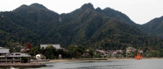 Вид на остров Ицукусима